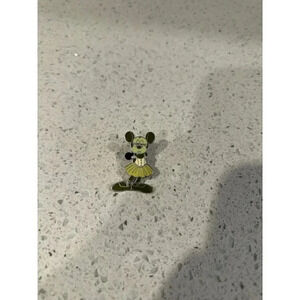 Rare Disney Pin 72493 WDW The Museum of Pin-tiquities Event‎ Sculpture Minnie